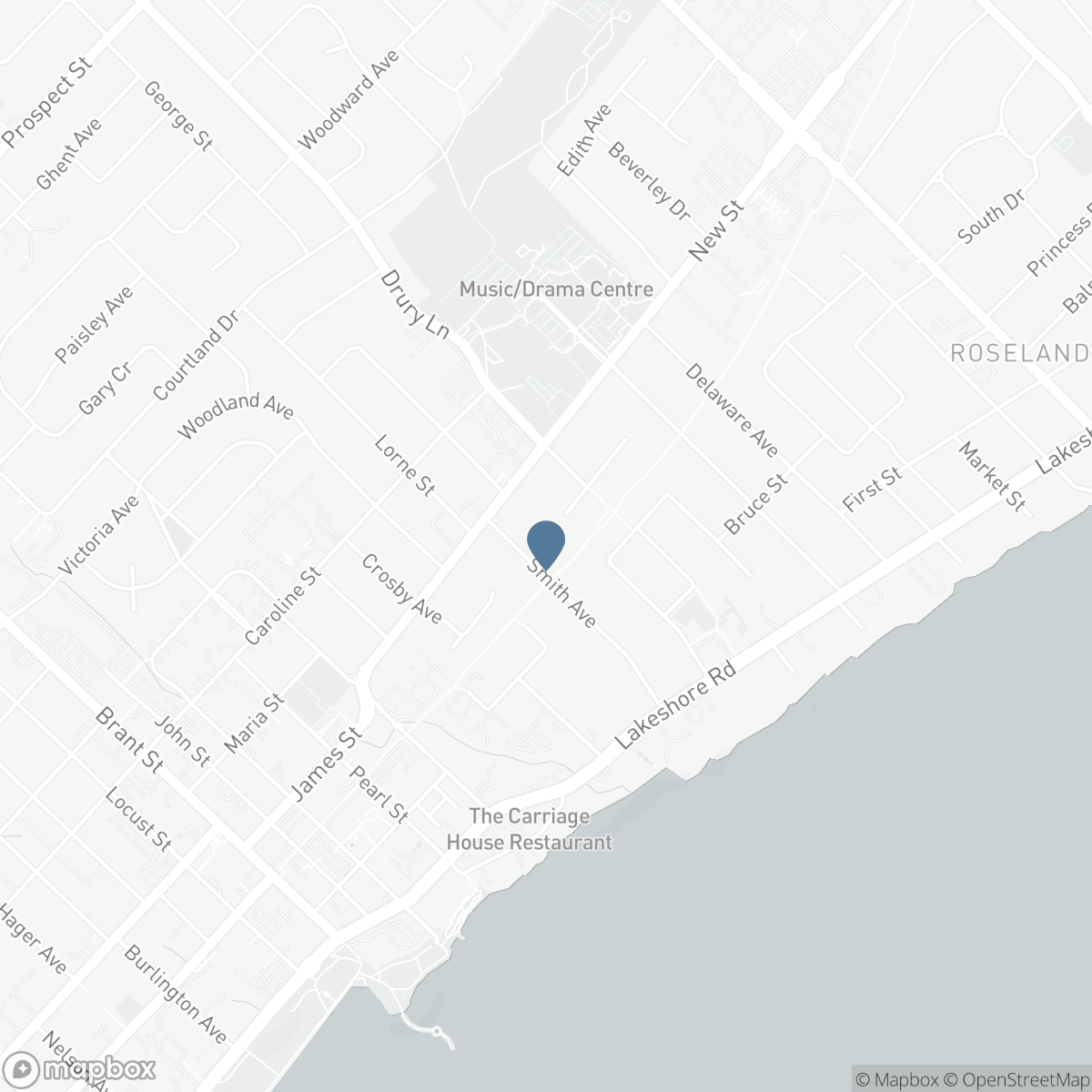 423 SMITH AVENUE, Burlington, Ontario L7R 2T9